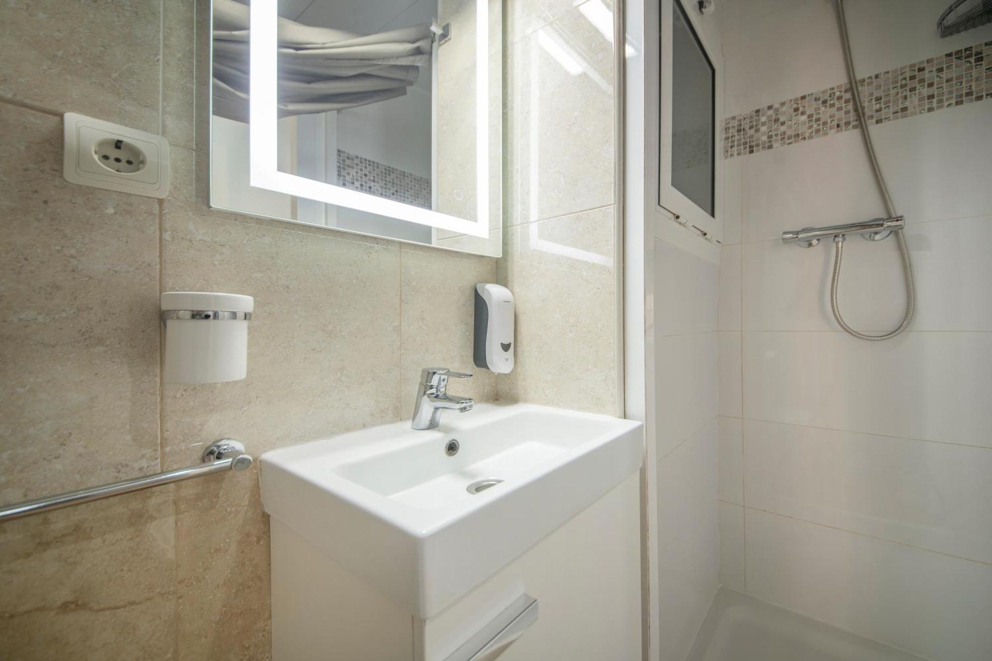 Apartamento A 100 Metros De La Playa Пинеда-де-Мар Экстерьер фото